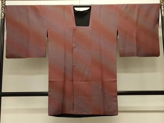 平和屋着物#道行コート リバーシブル 斜線文 暈し染め 黒地 ロング丈 正絹 逸品 CABJ5300in