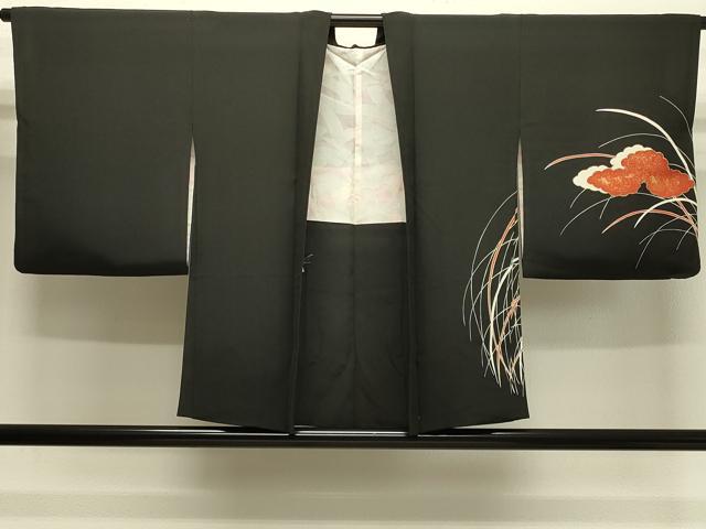 平和屋着物#羽織 駒刺繍 雲重ね草葉文 黒地 金彩 正絹 逸品 CABJ5372in