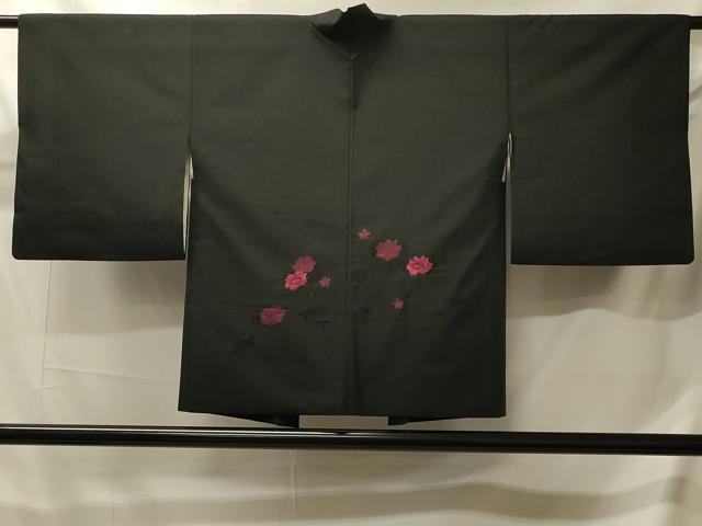 平和屋着物#羽織 総刺繍 草花文 黒地 洗える着物 CABJ5545in