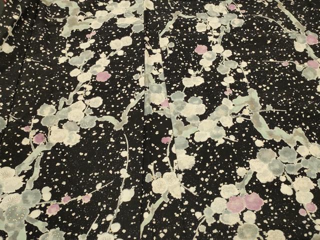 平和屋着物#羽織 枝梅文 黒地 金彩 正絹 逸品 CABJ5559in