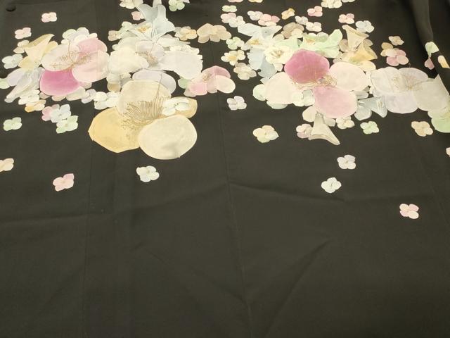平和屋着物#道行コート ろうけつ染め 舞花文 黒地 金彩 正絹 逸品 未使用 CABJ5571in