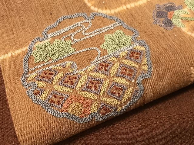 平和屋着物●中国三大刺繍 総相良刺繍 九寸名古屋帯 紬地 絞り 雪輪花文 正絹 逸品 CABJ7417vp