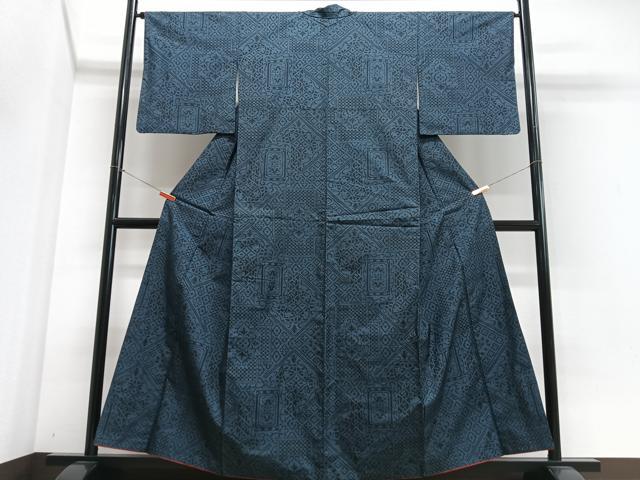 平和屋着物■本場大島紬 7マルキ 幾何学文様 正絹 逸品 CABJ8400xe