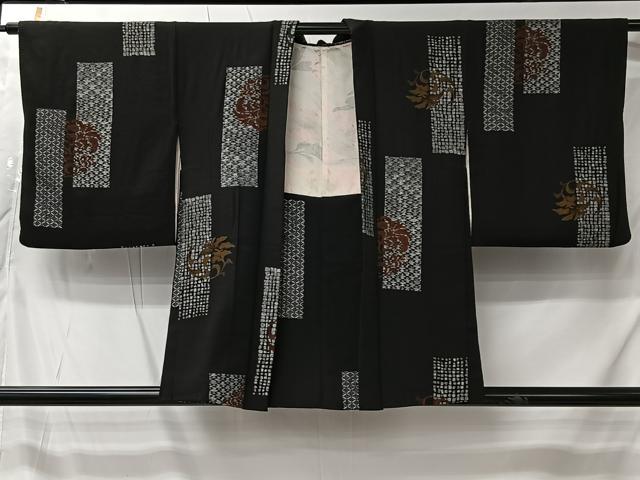 平和屋着物#羽織 寿光織 色紙草花文 黒地 金銀糸 正絹 逸品 CABK0030ua