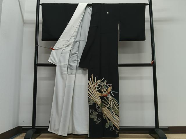 平和屋着物■豪華黒留袖 駒刺繍 束ね熨斗飛鳥文 金銀彩 正絹 逸品 CABK0087ua