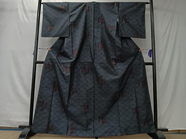 平和屋着物■本場大島紬 麻の葉絵巻文 証紙付き 正絹 逸品 CABK0124ua