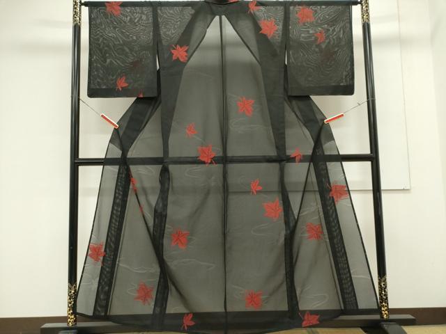 平和屋着物*夏物 小紋 絽 流水楓文 黒地 正絹 逸品 未使用 CABK0949ou