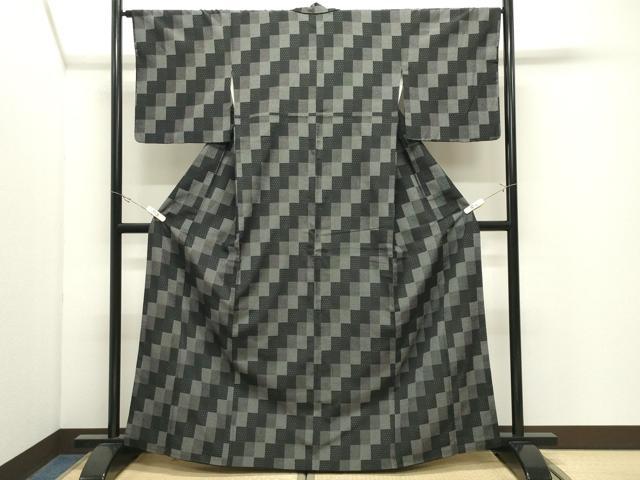 平和屋着物●本塩沢 市松文 黒地 正絹 逸品 CABK2259gh
