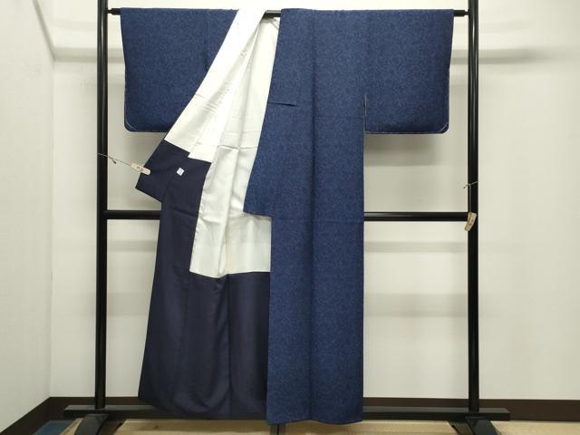 平和屋着物●藍造り国選定無形文化財 藍師・佐藤昭人 藍香房 小紋 文字 飛鳥文 正絹 逸品 CABK2601gh