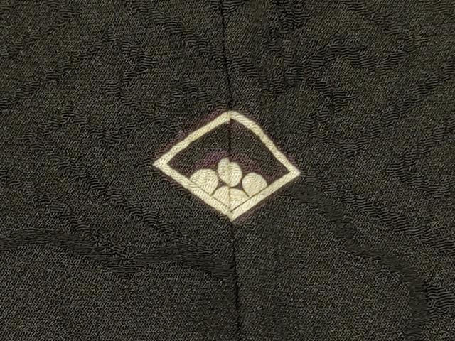 平和屋着物#羽織 刺繍 紗綾形文 黒地 金銀糸 正絹 逸品 CABK3319in