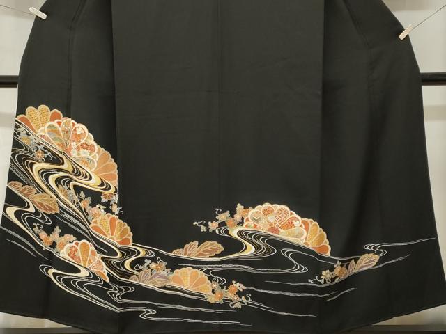 平和屋着物■豪華黒留袖 総刺繍 流水菊文 宝尽し花唐草文 金彩 松坂屋扱い 正絹 逸品 CABK3856ev