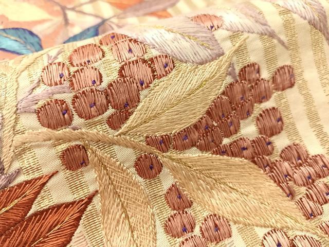 平和屋着物●アンティーク 大正ロマン 丸帯 総手刺繍 休み鳥 金糸 引き抜き帯 正絹 逸品 CABK4567vp