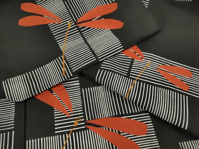 平和屋着物∴夏物 浴衣 注染 トンボ 手縫い 黒地 綿 逸品 CABK6563ze