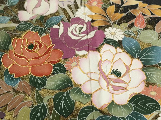 平和屋着物●豪華黒留袖 作家物 駒刺繍 扇面牡丹花車文 金彩 正絹 逸品 CABK7276yc