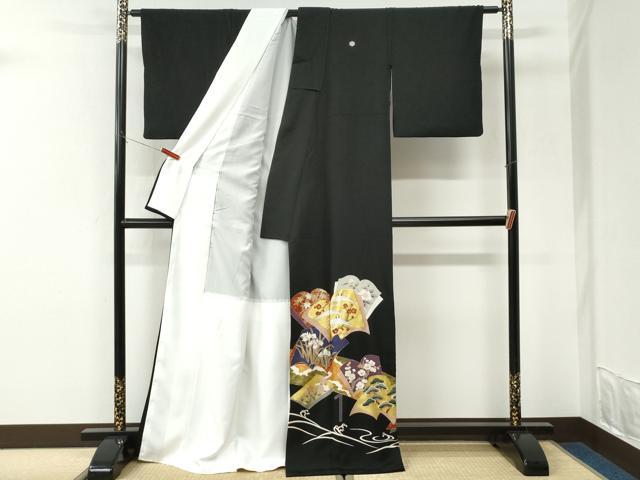 平和屋着物●豪華黒留袖 作家物 駒刺繍 立波冊子飛鶴草花文 金彩 正絹 逸品 CABK7277yc