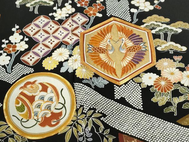 平和屋着物●創業460年・千總 黒留袖 駒刺繍 双鶴宝尽くし花松文 金彩 正絹 逸品 CABK7454yc