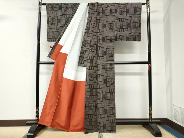 平和屋着物●本場大島紬 7マルキ 色紙重ね吉祥文 正絹 逸品 未使用 CABK7785yc