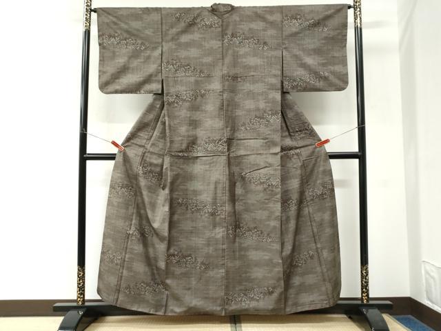 平和屋着物●本場大島紬 7マルキ 草花文 正絹 逸品 CABK7794yc