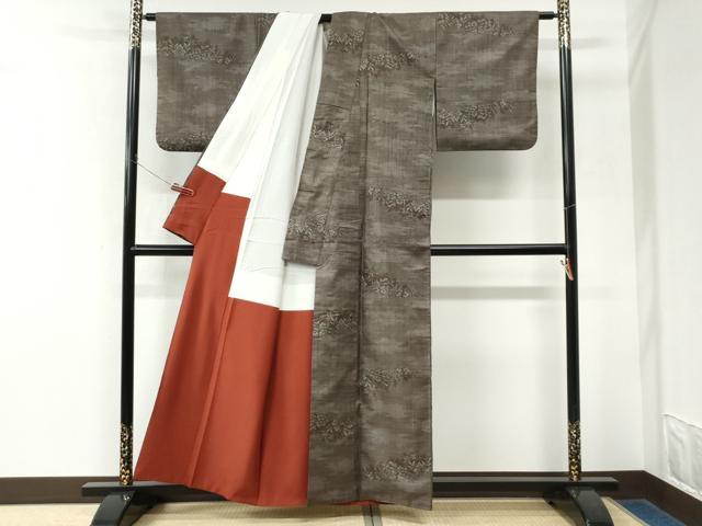 平和屋着物●本場大島紬 7マルキ 草花文 正絹 逸品 CABK7794yc
