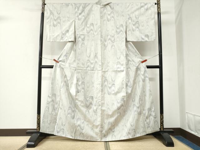平和屋着物●本場大島紬 白大島 背抜き仕立て 9マルキ エ霞文 正絹 逸品 CABK7850yc