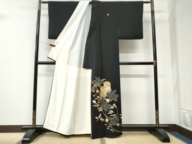 平和屋着物●豪華黒留袖 駒刺繍 貝桶桐松竹梅花文 金彩 正絹 逸品 CABK7885yc