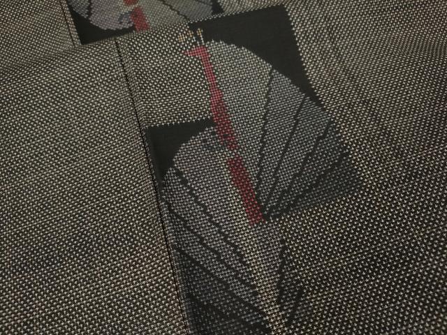 平和屋着物●本場大島紬 9マルキ 孔雀文 正絹 逸品 CABK8014ut