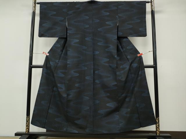 平和屋着物●本場大島紬 9マルキ エ霞文 正絹 逸品 CABK8049ut