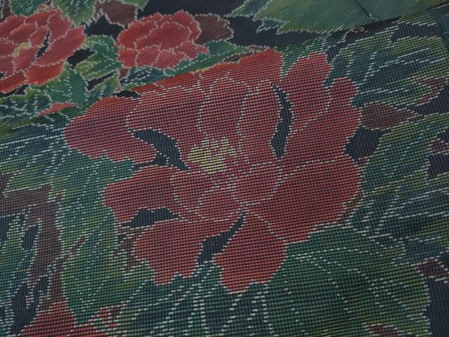 平和屋着物●本場大島紬 7マルキ 舞花文 正絹 逸品 CABK8152ut
