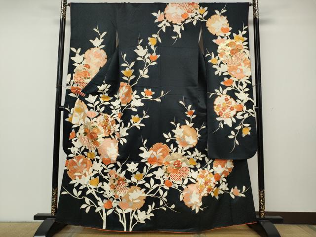 平和屋着物●豪華振袖 駒刺繍 雪輪枝花文 黒地 金彩 正絹 逸品 CABK8195ut