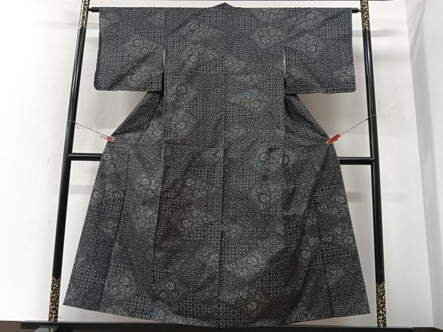 平和屋着物■本場大島紬 7マルキ 切嵌吉祥花文 正絹 逸品 CABK9636xe
