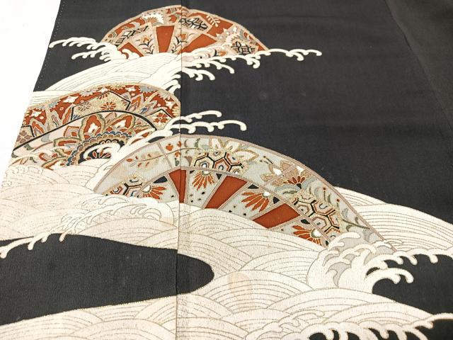 平和屋着物■豪華黒留袖 片輪車立波文 金彩 正絹 逸品 CABK9817xe