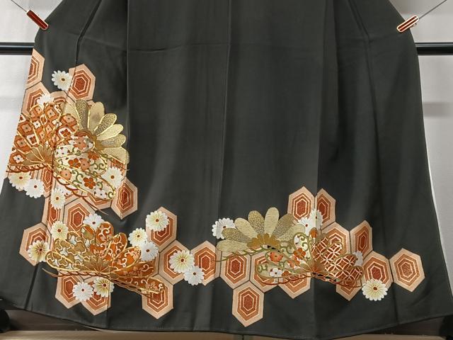 平和屋着物■豪華黒留袖 駒刺繍 亀甲花松文 金彩 正絹 逸品 CABK9870xe