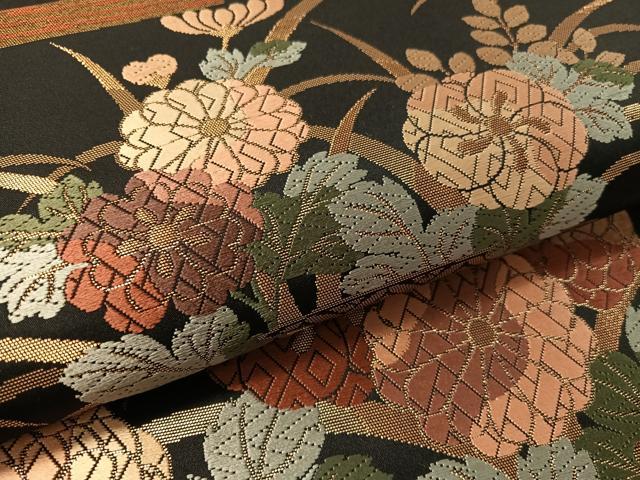 平和屋着物●六通柄袋帯 唐織 霞菊花文 黒地 金糸 正絹 逸品 未使用 CABL0125vp
