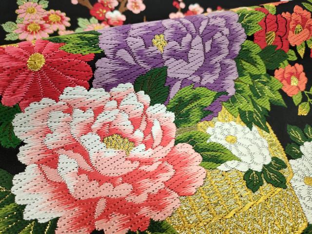 平和屋着物●色打掛 反物 唐織 枝垂れ花籠文 黒地 金糸 着尺 和装 婚礼 結婚式 花嫁 神社挙式 逸品 未使用 CABL2591ju