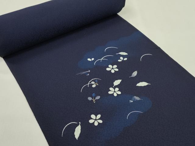 平和屋着物●付下げ 解き反物 刺繍 阿波藍 天然灰汁建 芝草舞葉花文 鉄紺色 金糸 着尺 逸品 CABL2634ju