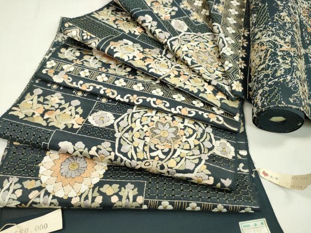 平和屋着物●極上 中国三大刺繍 スワトウ刺繍 総刺繍 六通柄 袋帯 反物 鏡裏花文 金糸 上代68万 裏地付 逸品 未使用 CABL2651ju
