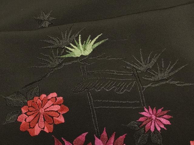 平和屋着物#羽織 総刺繍 風景草花文 黒地 正絹 逸品 CABL2920in