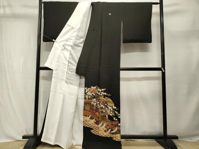 平和屋着物■豪華黒留袖 地紙重ね飛鶴雪輪花文 金彩 正絹 逸品 CABL3754ev