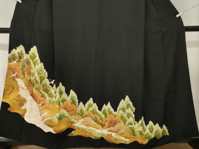 平和屋着物■豪華黒留袖 駒刺繍 立波飛鶴樹林文 金彩 正絹 逸品 CABL3767ev