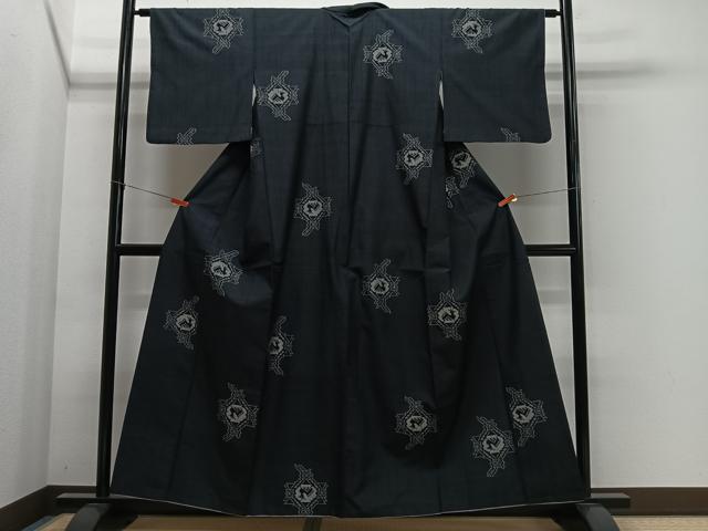 平和屋着物■上質な紬 幾何学鳥文 黒地 正絹 逸品 CABL4357ua
