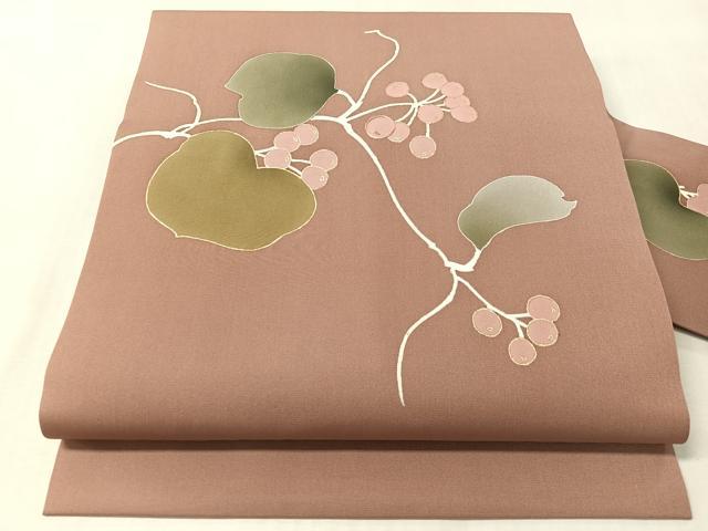 平和屋着物●塩瀬 九寸名古屋帯 刺繍 ろうけつ染 南天文 金彩 正絹 逸品 CABL6325vp