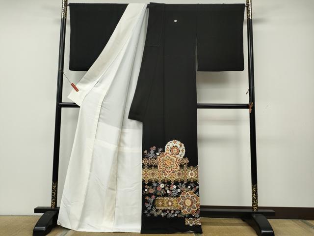 平和屋着物●豪華黒留袖 駒刺繍 正倉院花文 金彩 そごう扱い 正絹 逸品 CABL8443ut