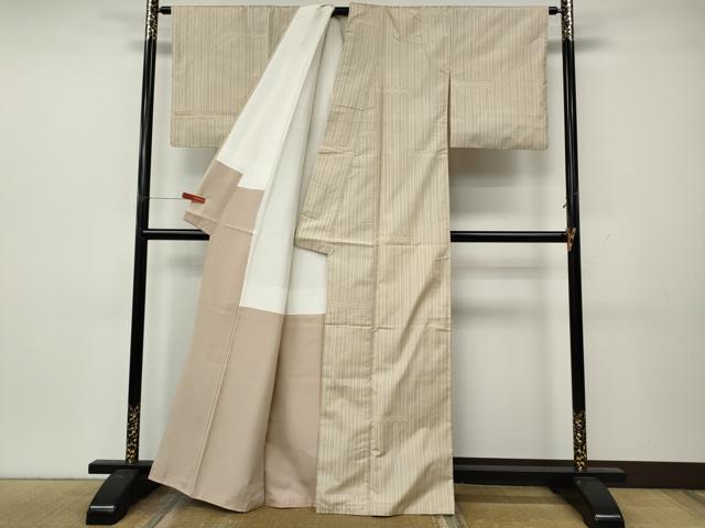 平和屋着物●本場大島紬 白大島 9マルキ 吉祥文 正絹 逸品 CABL8455ut
