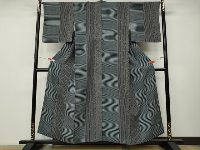 平和屋着物●染色作家 斉藤三才 小紋 舞桜文 正絹 逸品 CABL8575ut