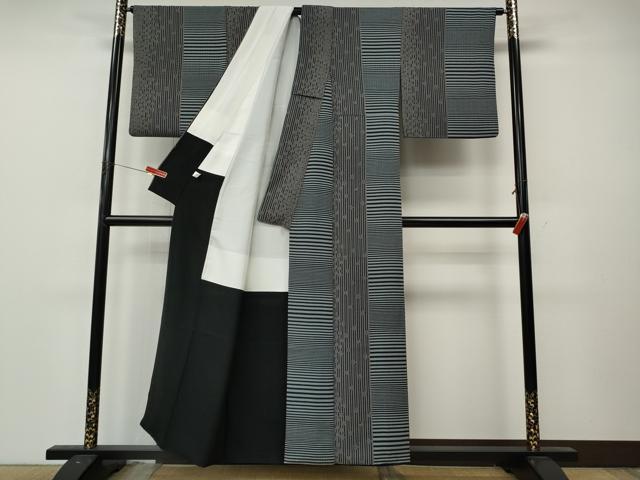 平和屋着物●染色作家 斉藤三才 小紋 舞桜文 正絹 逸品 CABL8575ut