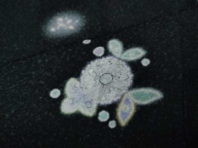 平和屋着物●上質な小紋 絞り 舞花文 蛍暈し 黒地 正絹 逸品 CABL8596ut