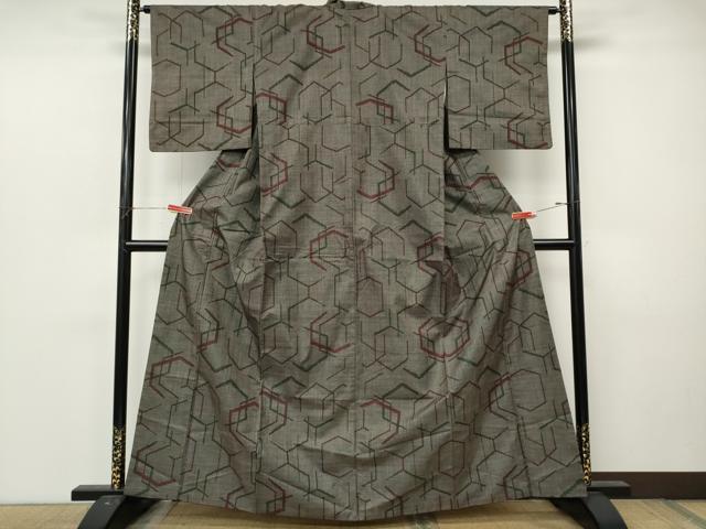 平和屋着物●本場大島紬 7マルキ 亀甲吉祥文 正絹 逸品 CABL8693ut