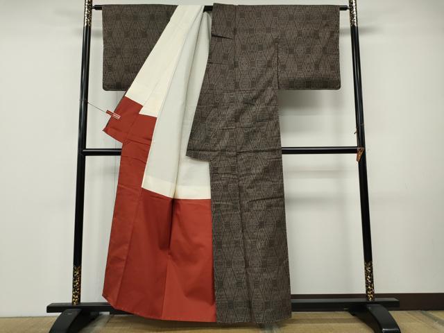 平和屋着物●本場大島紬 7マルキ 蜀江花文 正絹 逸品 CABL8796ut