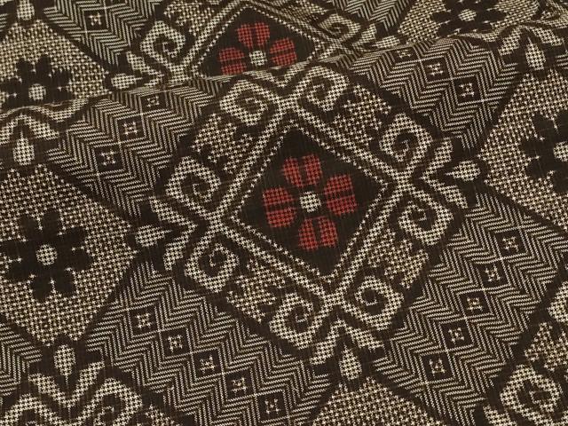 平和屋着物#本場大島紬 龍郷絣 道中着 花菱文 正絹 逸品 未使用 CABM0304in
