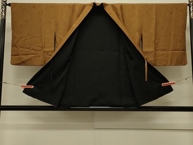 平和屋着物#道中着 リバーシブル 草花地紋 香染色 黒地 正絹 逸品 CABM0369in